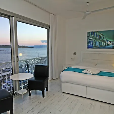Konukevi Larimar Boutique 3*